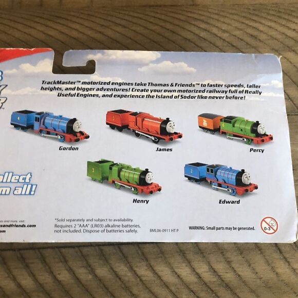 Thomas #1 Track Master Motorized Train 🚂 & a 2022 HappyNewYear collectible 🚗 - Picture 7 of 17